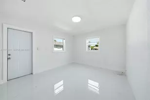 399 NW 98th St, Miami, FL 33150 - Photo 20
