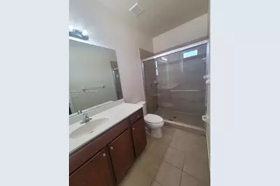 8935 W 35th Ln #8935, Hialeah, FL 33018 - Photo 14