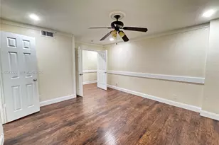 32 Wimbledon Lake Dr, Plantation, FL 33324 - Photo 22