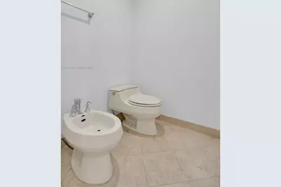 715 Crandon Blvd #PH-5, Key Biscayne, FL 33149 - Photo 18