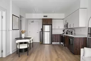 2479 NE 192 St, Miami, FL 33180 - Photo 4