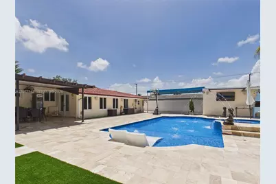 9601 SW 183rd St, Palmetto Bay, FL 33157 - Photo 2