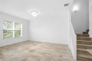 12441 NW 18th Ct, Pembroke Pines, FL 33028 - Photo 8