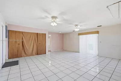 16604 SW 104th Ct, Miami, FL 33157 - Photo 10