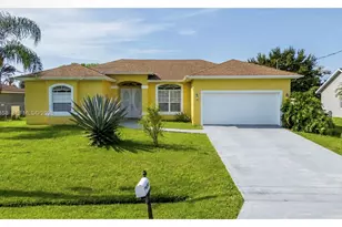 232 SW Carter Ave, Port Saint Lucie, FL 34983 - Photo 4