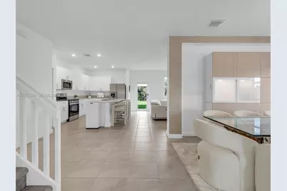 2832 SE 23rd Ave, Homestead, FL 33035 - Photo 8