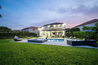 4723 SW 176th Ter, Miramar, FL 33029 - Photo 2