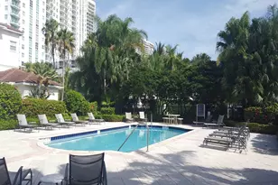 3225 NE 184th St, Aventura, FL 33160 - Photo 32