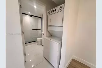 277 NE 55th St, Miami, FL 33137 - Photo 8