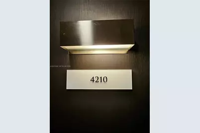 900 Biscayne Blvd #4210, Miami, FL 33132 - Photo 28