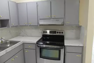 8130 NW 14th Ct, Miami, FL 33147 - Photo 6