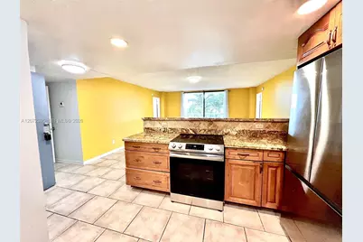 13499 Biscayne Blvd #506, North Miami, FL 33181 - Photo 2