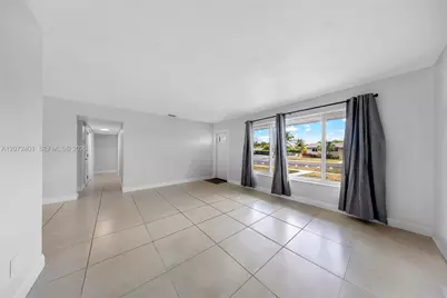 8801 SW 17th St, Miami, FL 33165 - Photo 10