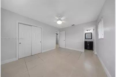 8801 SW 17th St, Miami, FL 33165 - Photo 22