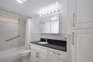 2903 Point E Dr, Aventura, FL 33160 - Photo 22