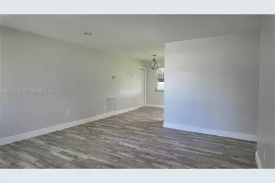 220 SW 80th Ave #220, Miami, FL 33144 - Photo 2