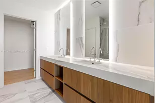 1400 Biscayne Blvd, Miami, FL 33132 - Photo 12
