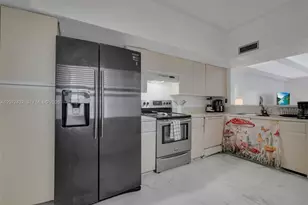 11855 SW 99th St, Miami, FL 33186 - Photo 12