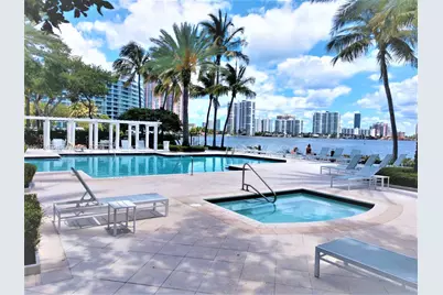 3215 NE 184 St #14302, Aventura, FL 33160 - Photo 20