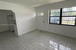 505 NE 142nd St, North Miami, FL 33161 - Photo 4