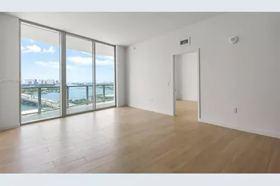 1400 Biscayne Blvd #1903, Miami, FL 33132 - Photo 6