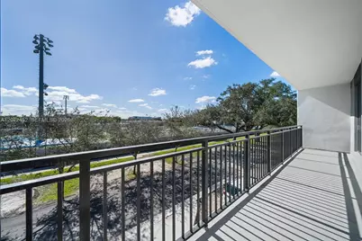 2479 NE 192nd St #304, Miami, FL 33180 - Photo 14