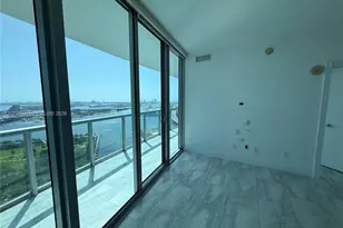 888 Biscayne Blvd, Miami, FL 33132 - Photo 8