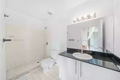 444 NE 30th St #702, Miami, FL 33137 - Photo 10