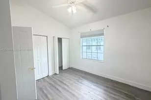 701 SW 148th Ave, Sunrise, FL 33325 - Photo 10