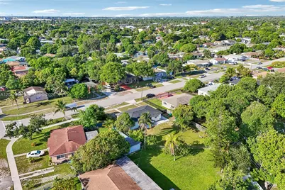 521 NW 189th Ter, Miami Gardens, FL 33169 - Photo 54