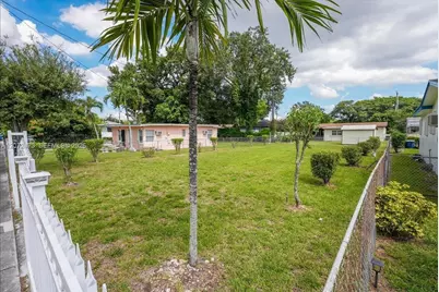 1967 NW 52nd St, Miami, FL 33142 - Photo 10