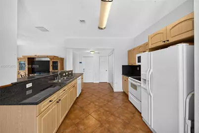 6903 SW 158th Ave, Miami, FL 33193 - Photo 14
