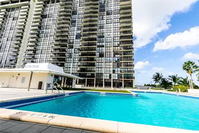 600 NE 36th St #1820, Miami, FL 33137 - Photo 16