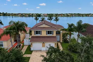 19156 NW 24th Ct, Pembroke Pines, FL 33029 - Photo 1