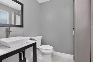 19156 NW 24th Ct, Pembroke Pines, FL 33029 - Photo 30