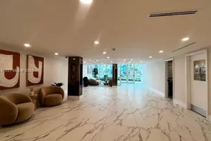 7525 E Treasure Dr, North Bay Village, FL 33141 - Photo 20
