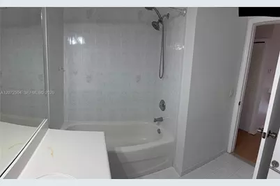 [Address not provided], Pembroke Pines, FL 33025 - Photo 14