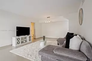 1833 S Ocean Dr, Hallandale Beach, FL 33009 - Photo 6