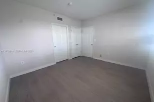 11600 SW 2nd St, Pembroke Pines, FL 33025 - Photo 16