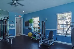 11600 SW 2nd St, Pembroke Pines, FL 33025 - Photo 32