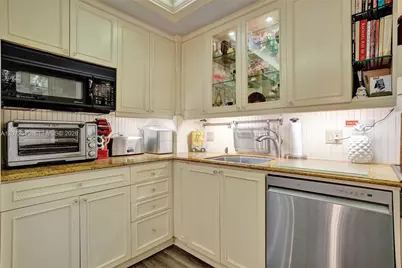 11113 Biscayne Blvd #1156, Miami, FL 33181 - Photo 34