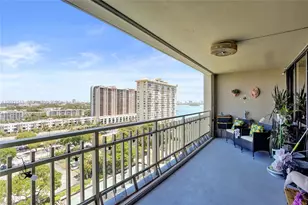 11113 Biscayne Blvd, Miami, FL 33181 - Photo 32
