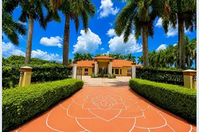 19701 SW 197th Ave, Miami, FL 33187 - Photo 1