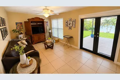 14011 SW 74th Ter, Miami, FL 33183 - Photo 12