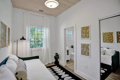 421 NE 70th St, Miami, FL 33138 - Photo 36