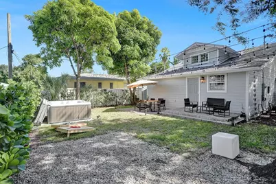 421 NE 70th St, Miami, FL 33138 - Photo 58