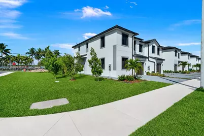 34520 SW 191st Ct, Homestead, FL 33034 - Photo 2
