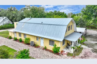 123 Riverbend Dr, Labelle, FL 33935 - Photo 4