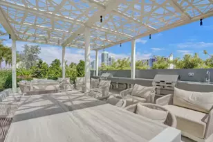 580 72nd, Miami Beach, FL 33141 - Photo 18