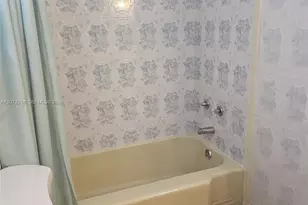 331 NW 195th Terrace, Miami Gardens, FL 33169 - Photo 22